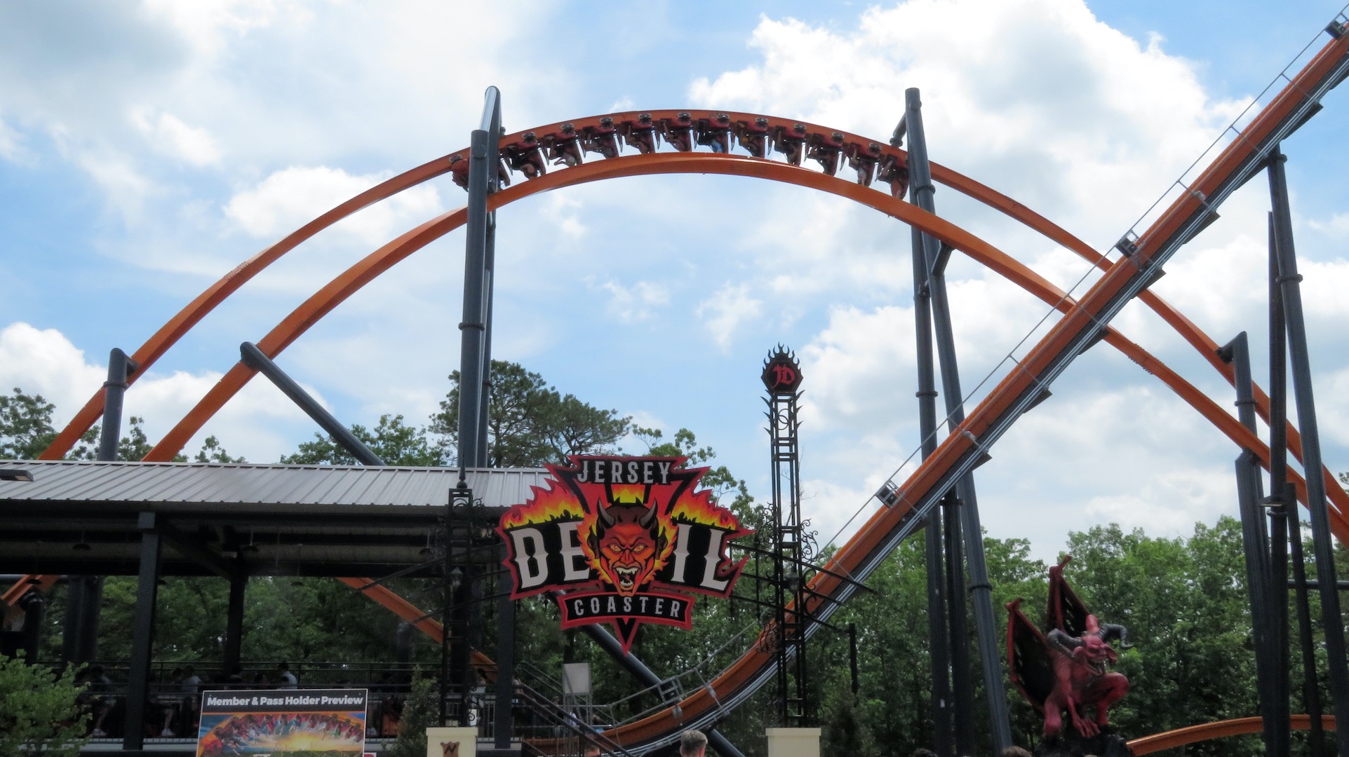 Jersey Devil, world's tallest single-rail roller coaster, opens
